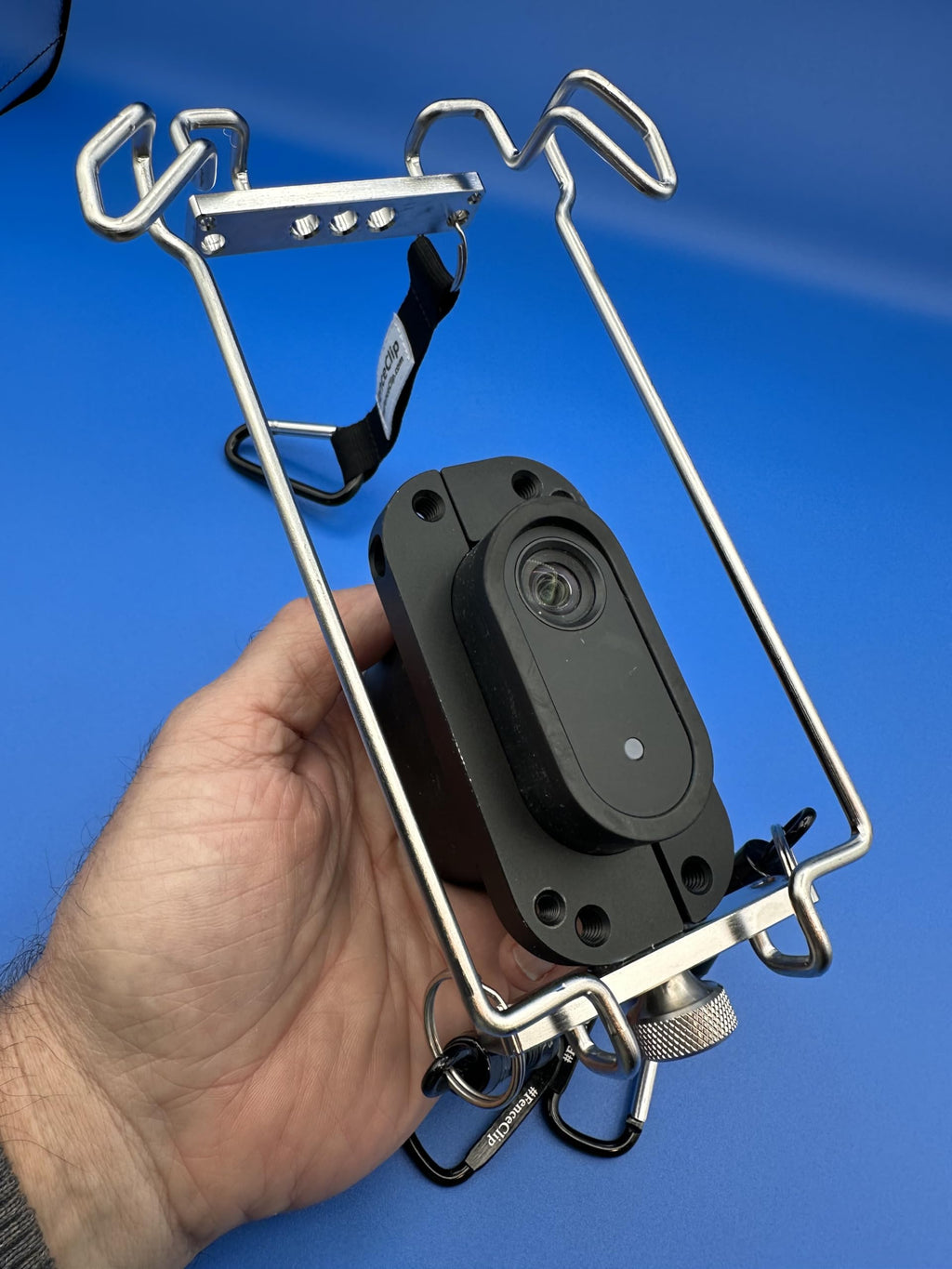 Hanger Hard Mount Q677009